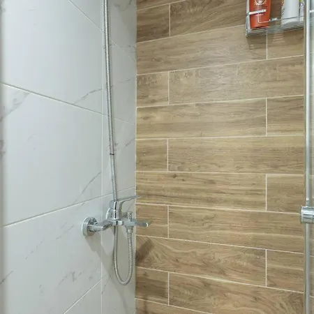 Industrial Loft Near Seaside W 200mbps 公寓 *